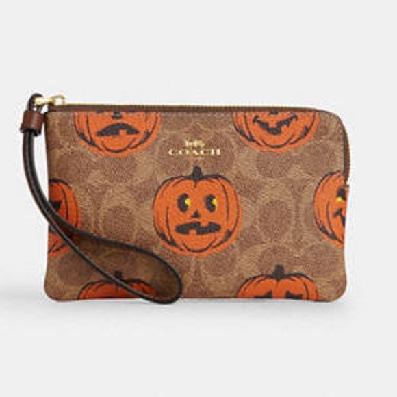 COACH! Brand New Corner Zip Wristlet In Signature Canvas With Halloween Print - Picture 1 of 3